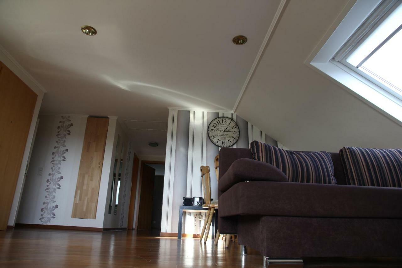 Ferienwohnung Panoramaweg Sohren Bagian luar foto